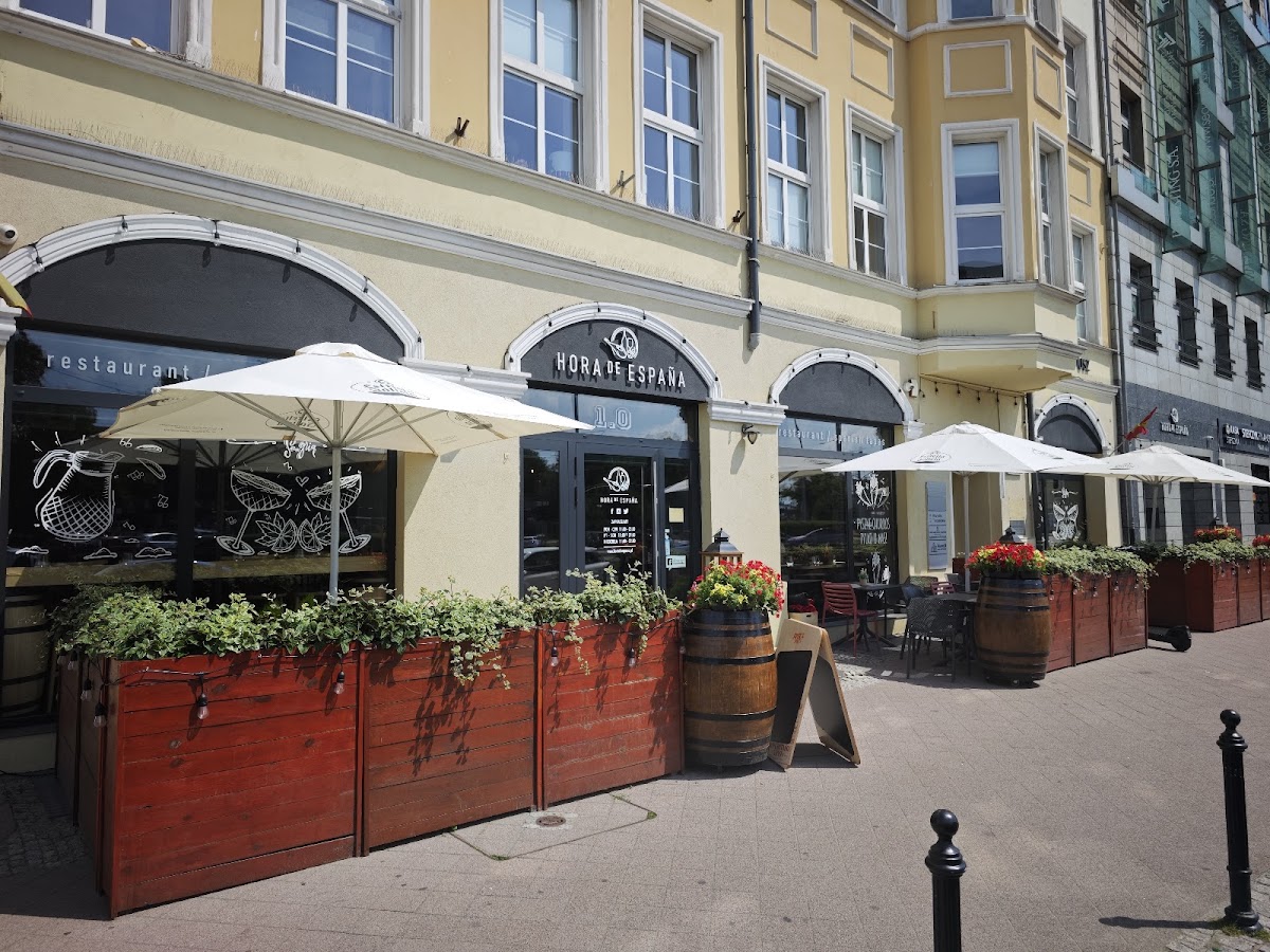 Hora de España — Restaurant