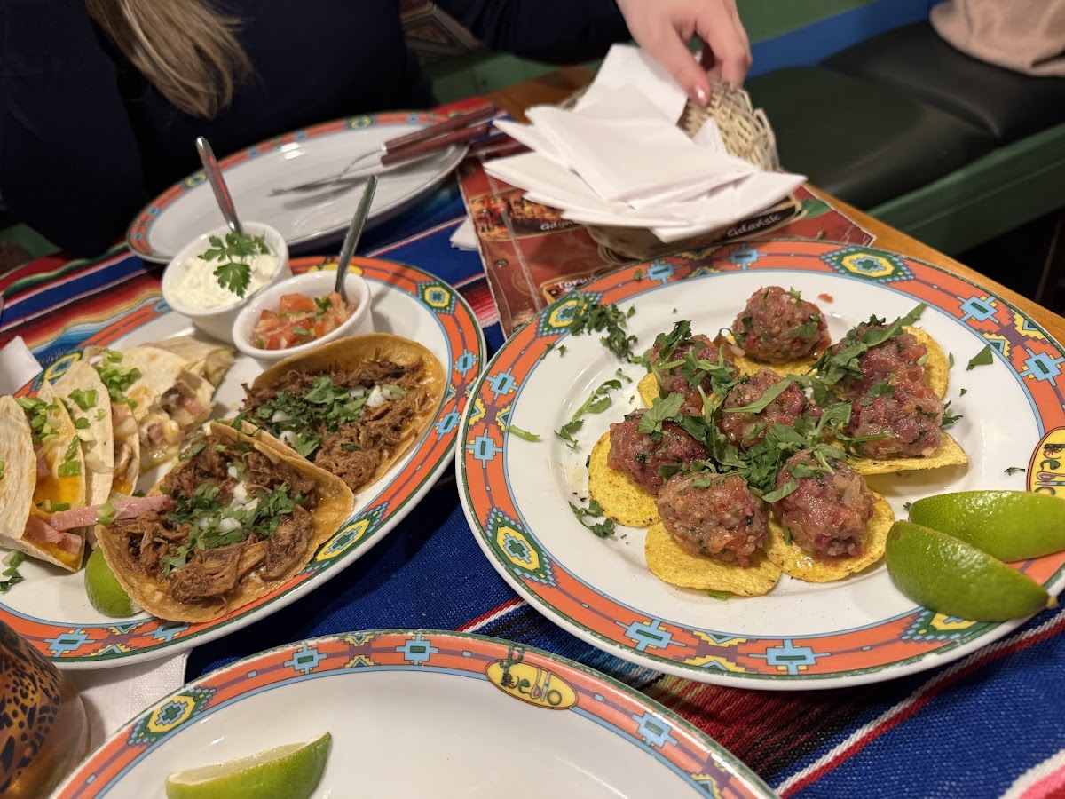 Restauracja Pueblo — Restaurant